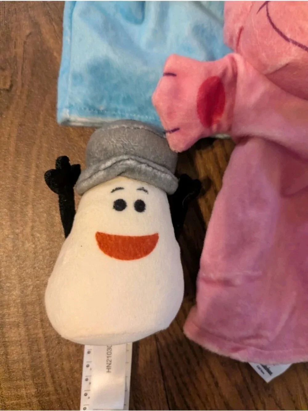 Melissa And Doug Blue's Clues & You Plush Puppets Magenta Josh Salt Pepper Blue